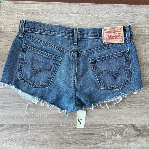 Vintage Levi's 527 medium rise denim cutoff shorts - Picture 8 of 12